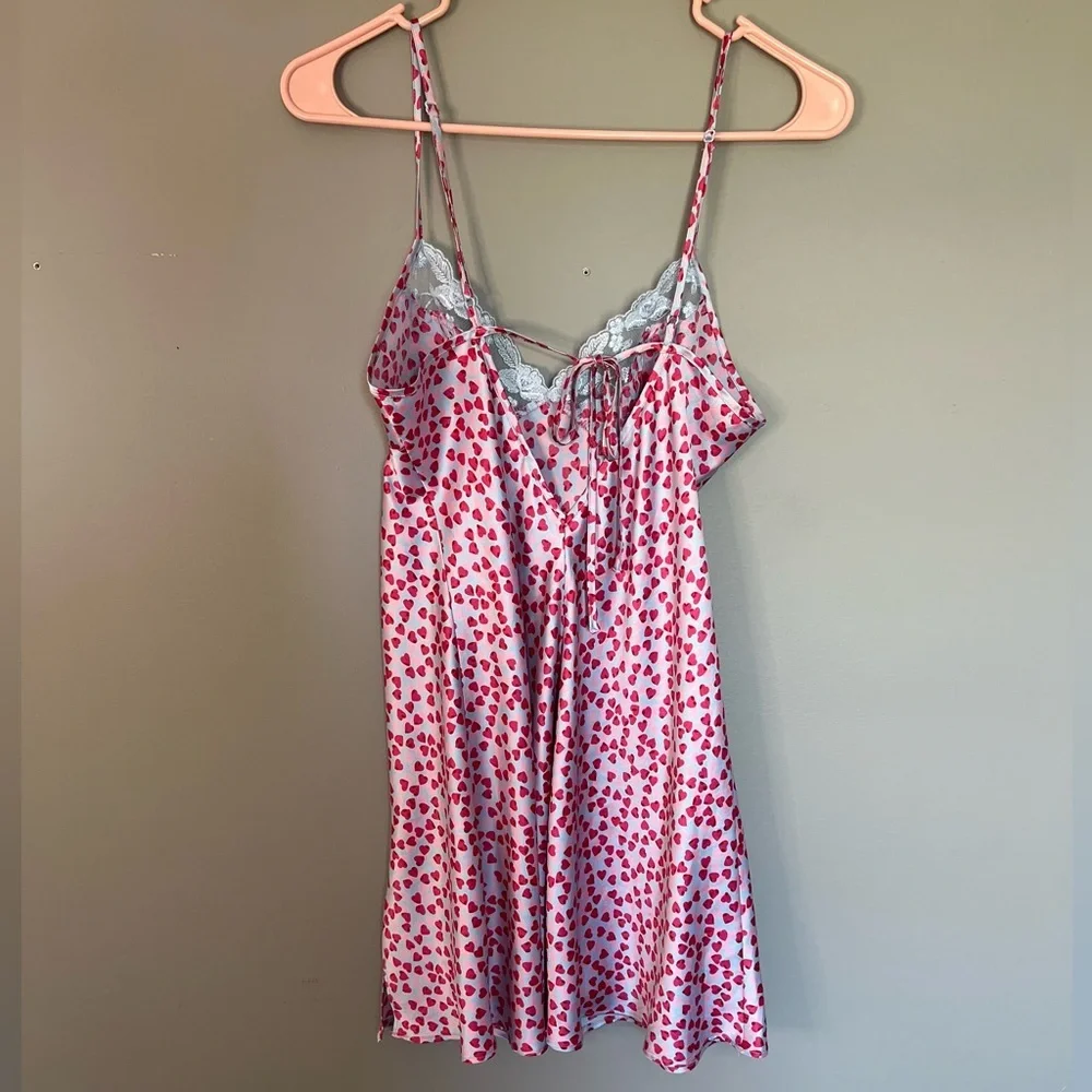 Victoria’s Secret Nightie - Picture 2 of 3